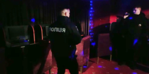 «Ті самі гості у ту саму хату»: у Житомирі вдруге закрили нелегальний азартний заклад