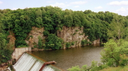 Прокуратура повернула Житомиру греблю на річці Тетерів з приватної власності