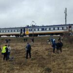 Через дронову атаку поїзди по всій Україні стоять у полях