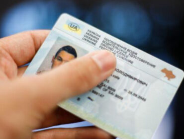 У Житомирі чоловік брав гроші за буцімто оформлення посвідчення водія