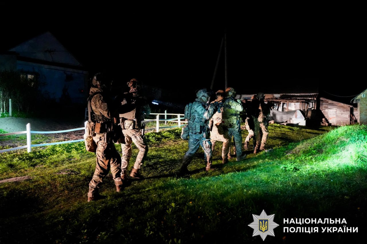 Стріляв по військових і поліцейському: на Рівненщині повідомили про підозру нападнику