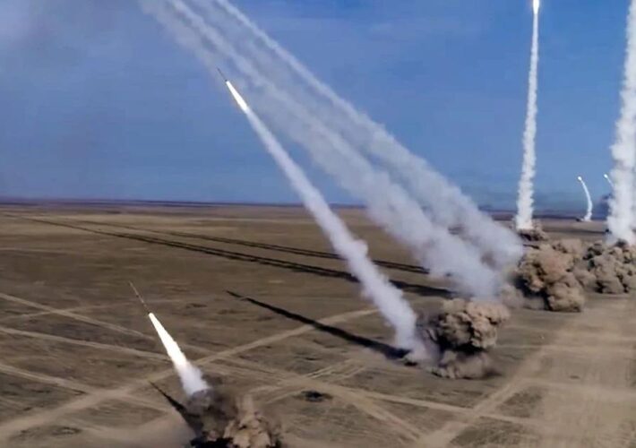Увага: існує висока імовірність удару РФ балістичною ракетою “Орєшнік” упродовж доби, — Повітряні Сили